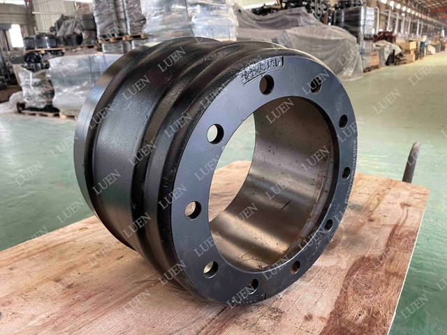 Trailer axle accessories American style 16 ton brake drum