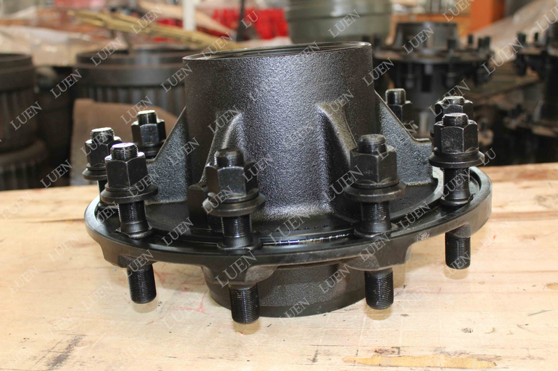 Wheel Hub Low Price Factory Directly American German Type Axle Wheel Hub For Semi Trailer Parts