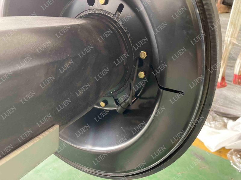 Factory Price High Quality New German Axle 14T Semi Trailer Axle Chinese Trailer Parts 150*150*14 Painting Standard 420*180 1840