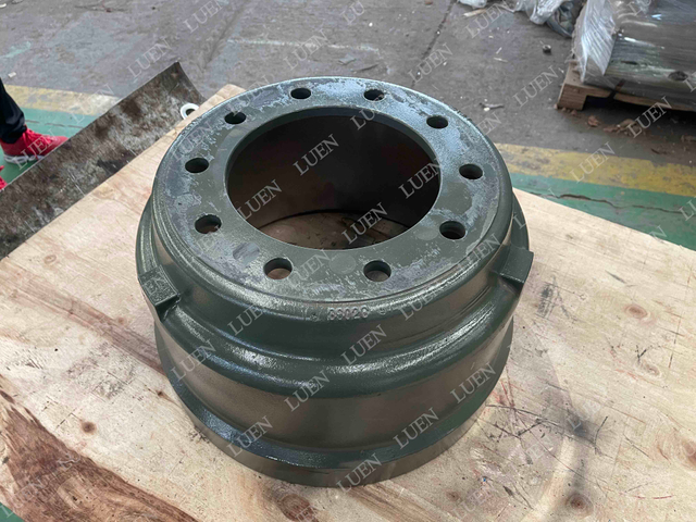 Reliable Quality Trailer Accessories American Type 13 Ton External Wheel Hub Drum with Factory Outlet Price