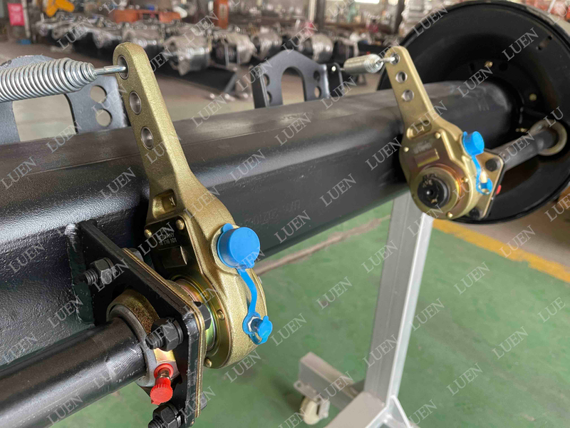 China factory outlet Hot Sale Heavy Truck semi-trailer Parts American Type Axle load 13t 16t 20t