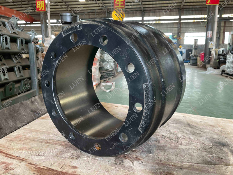 American style 16 tons external brake drum suitable for trailer axle