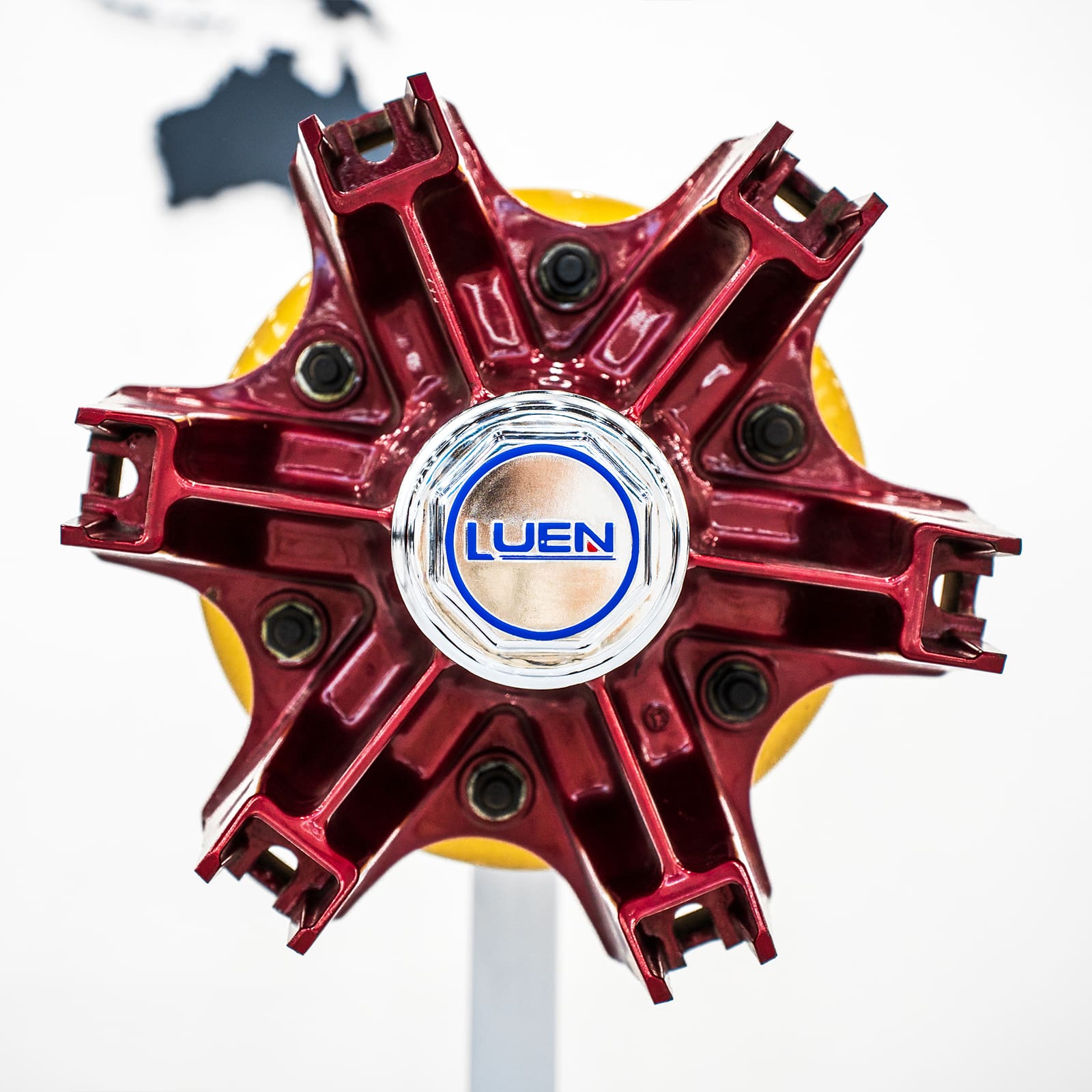 16 Ton BPW Germany Spoke Type Axle for Semi Truck Trailer