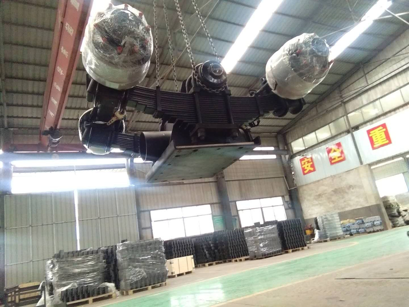 LUEN High Quality Semi Trailer Parts Axles 32T Bogie Suspension for Sale