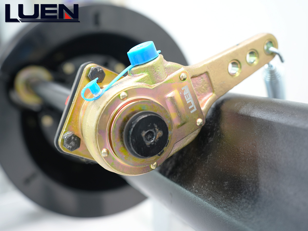 American Type In Board Axle